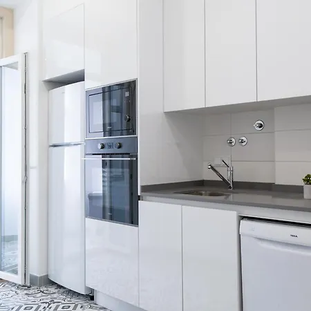 Lovely Apartment *
